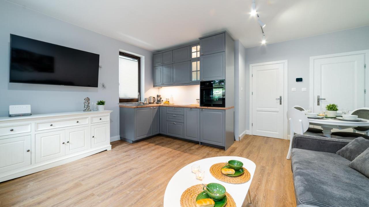 Apartalala, Apartament Z Ogrodem كارباش المظهر الخارجي الصورة
