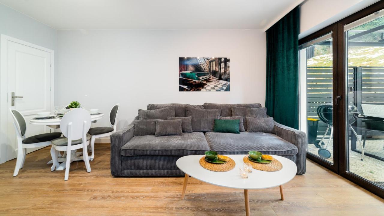 Apartalala, Apartament Z Ogrodem كارباش المظهر الخارجي الصورة
